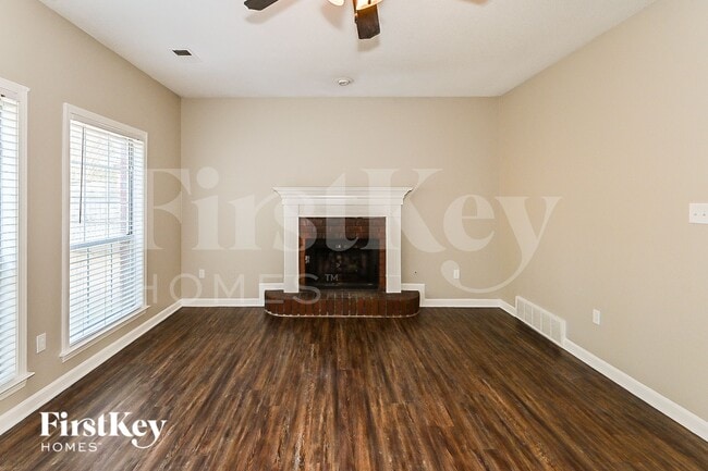 Building Photo - 8638 Bell Ridge Dr