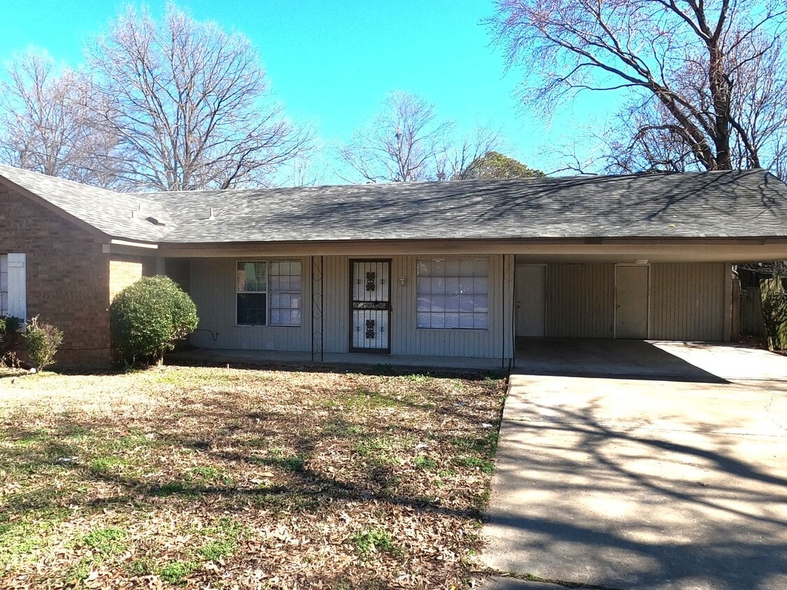 Newly Renovated home in Hickory Hills House Rental in Memphis, TN