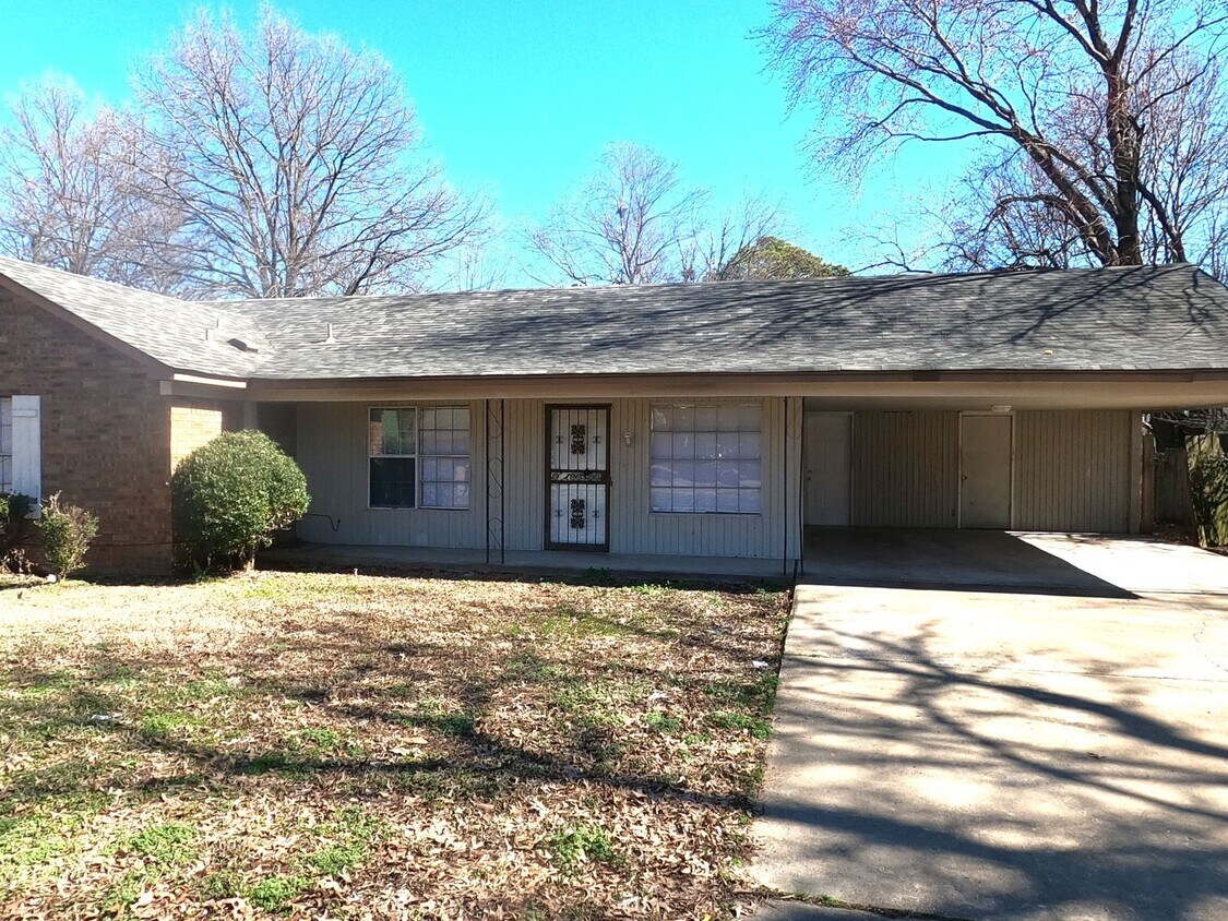 Newly Renovated home in Hickory Hills House Rental in Memphis, TN