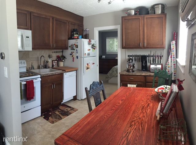 Foto del edificio - 3947 Dennison Ave