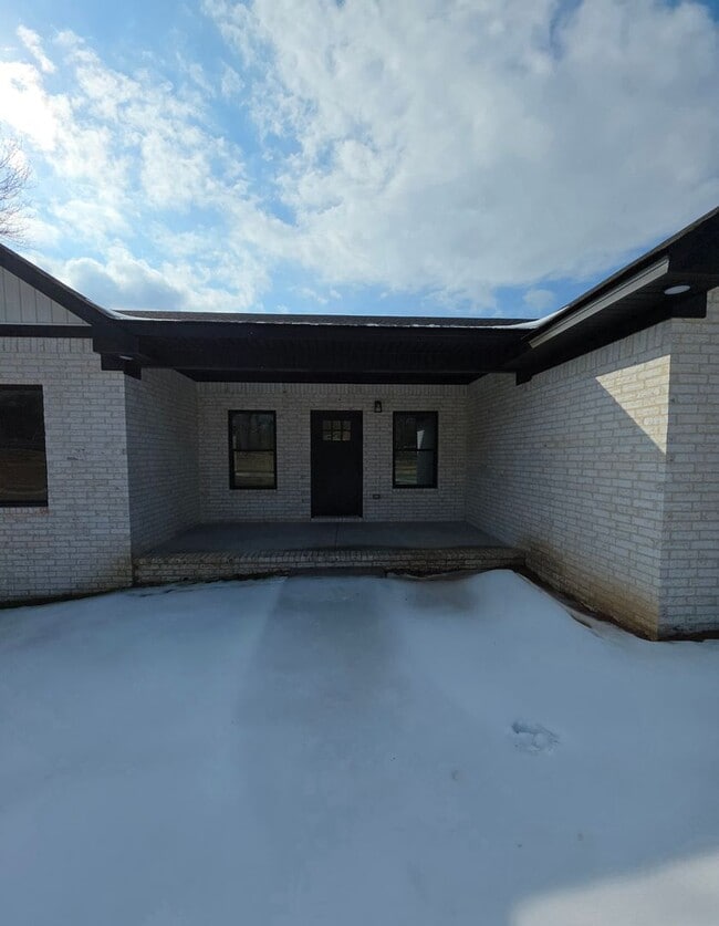 Building Photo - 1529 N 2nd St