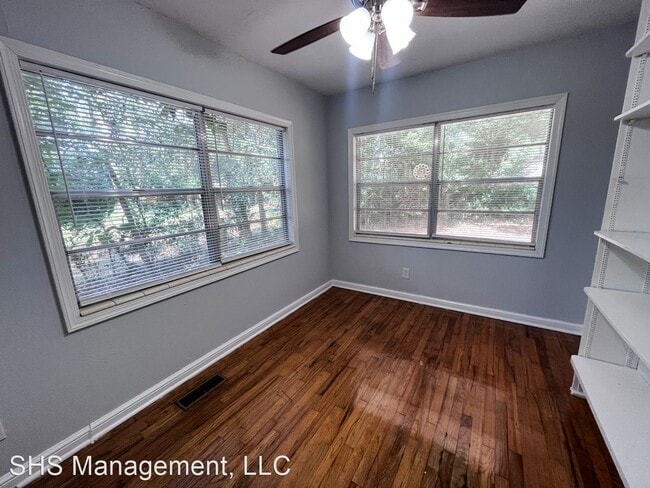 Building Photo - 3 br, 1 bath House - 227 Day Street