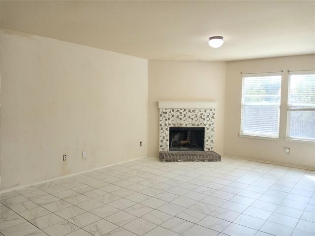 Building Photo - 3220 Brixton Dr