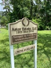 Building Photo - 1905 Alice Dr