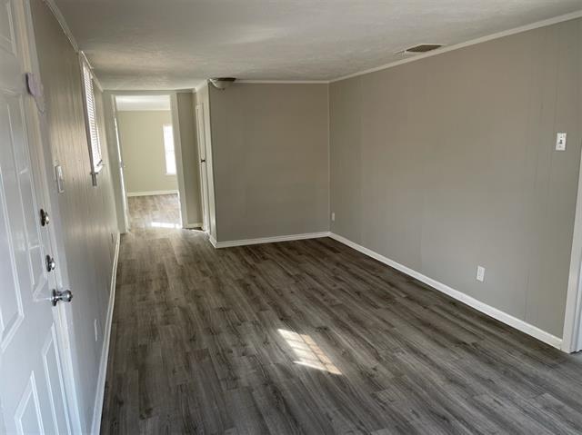 Foto del edificio - 2434 Kemp St
