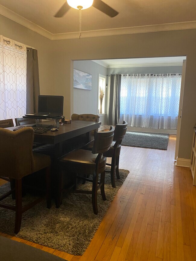 Building Photo - 1931 Wesley