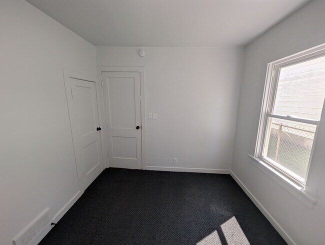 Foto del edificio - 923 S Logan St