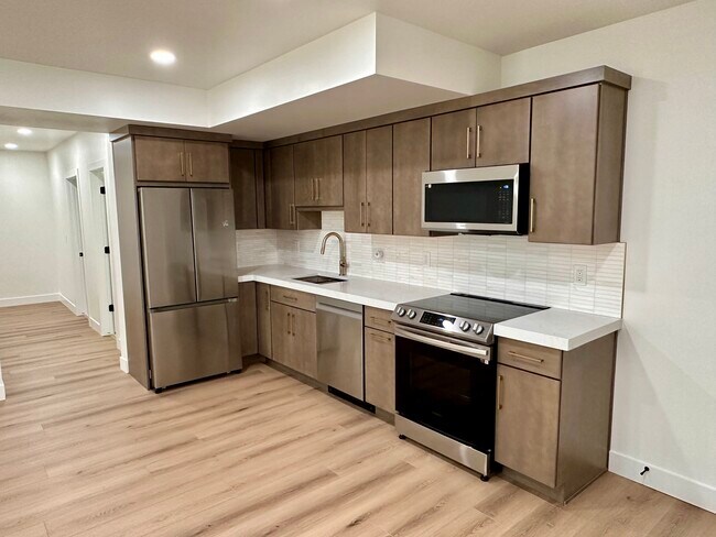 Kitchen - 12272 S Elena Canyon Cv