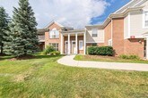 Foto principal - 16868 Dover Dr