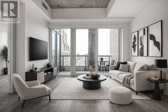 Building Photo - 1808 St Clair Ave W