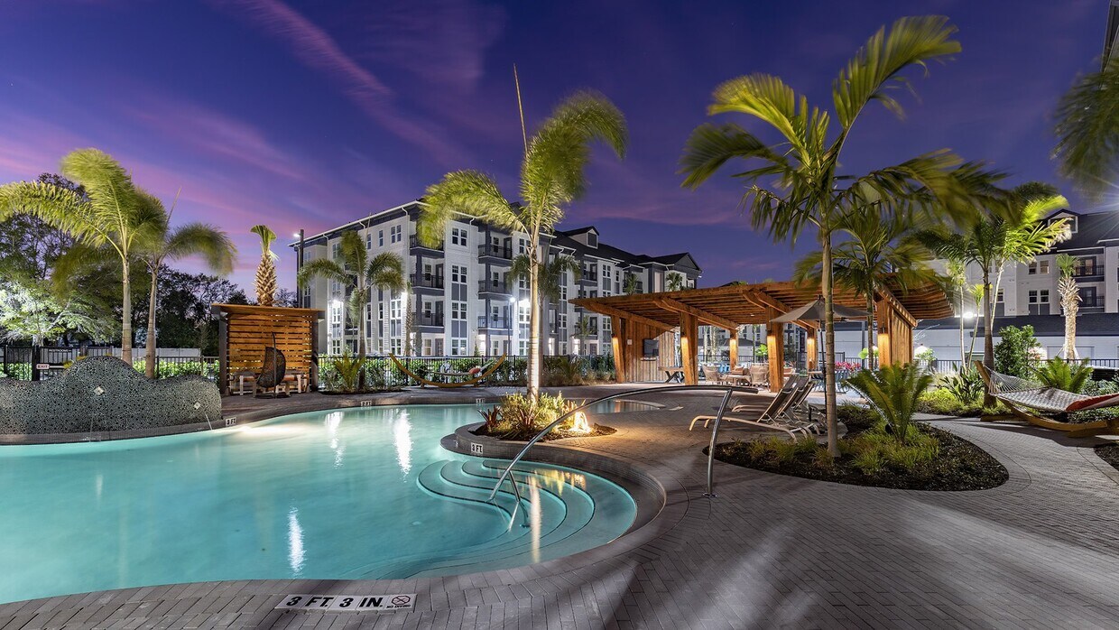 Azola South Tampa Apartments in Tampa, FL