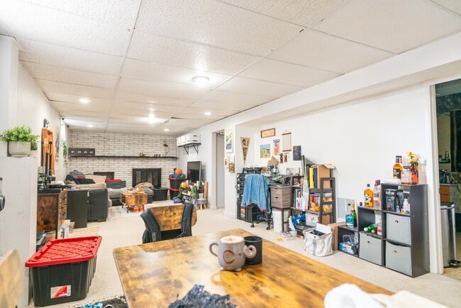 Foto del edificio - 4567 W 87th Pl