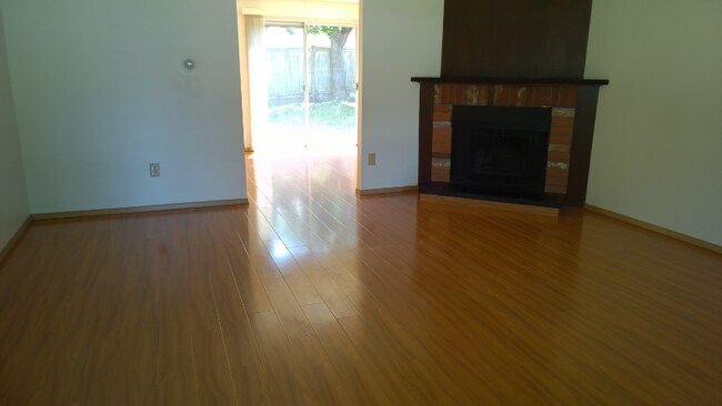 Foto del edificio - 14601 NE 3rd St