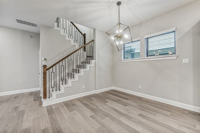 Foto del edificio - 3311 Full Bellied Ln