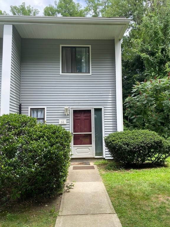 Primary Photo - 555 Russell Rd