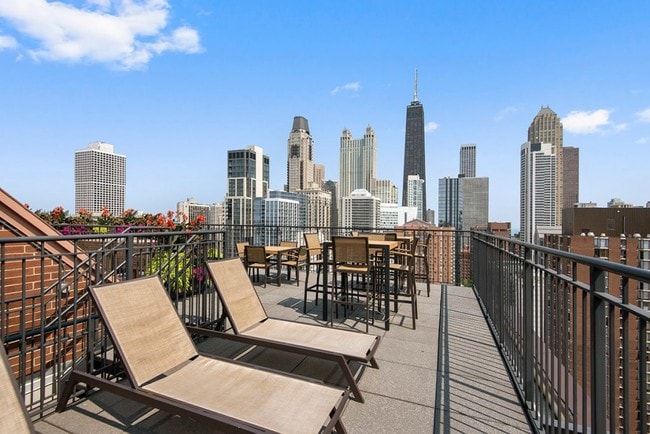 Terraza - 100 W. Chestnut