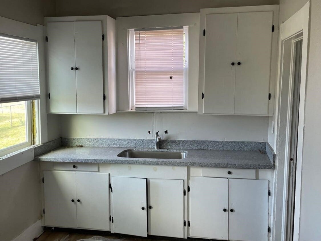 Foto del edificio - 724 Orange Ave