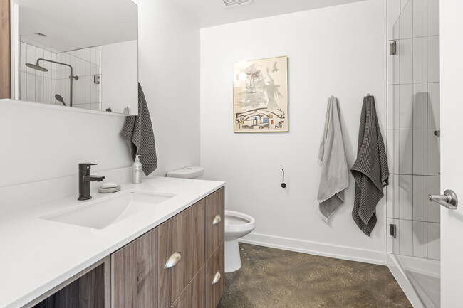 Photo - 1450 S Blue Island Ave Apartment