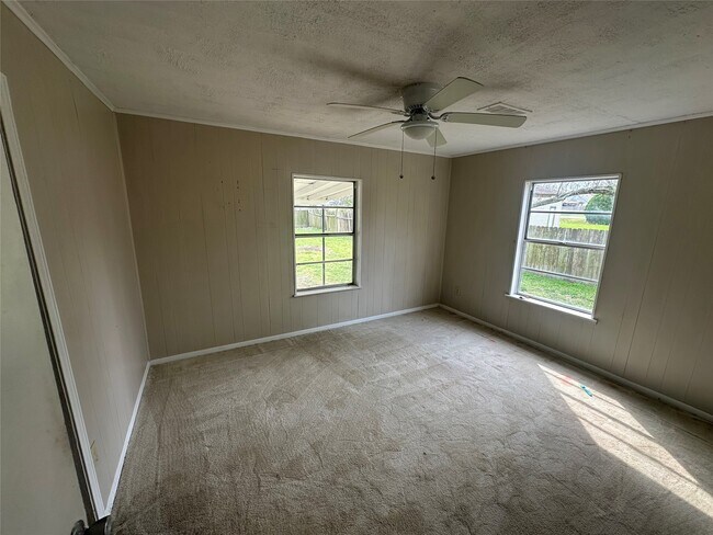 Foto del edificio - 416 Illinois St