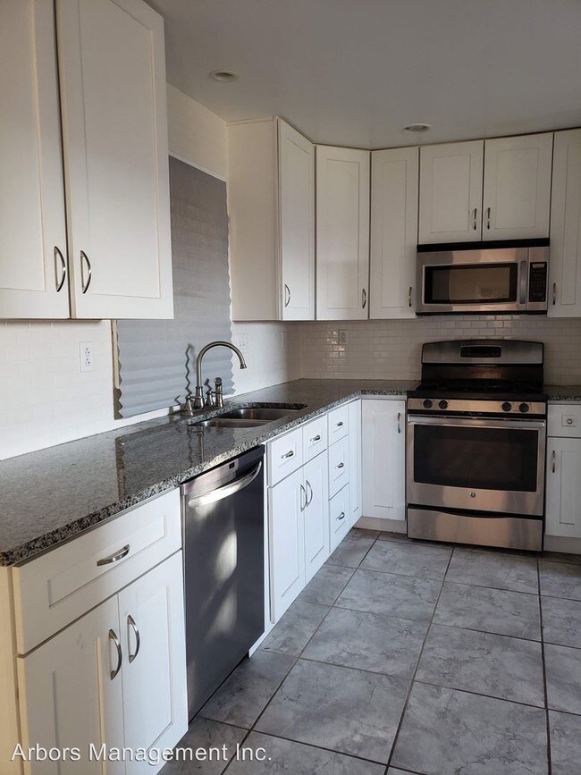 Foto del edificio - 2 br, 1.5 bath House - 2059 Swallow Hill Road