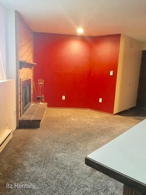 Building Photo - 1011 Hover St
