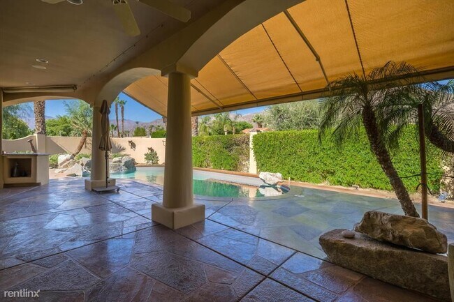 Foto del edificio - 3 br, 6 bath House - 49249 Avenida Anselmo