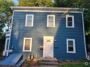 Building Photo - 73 Boyden St