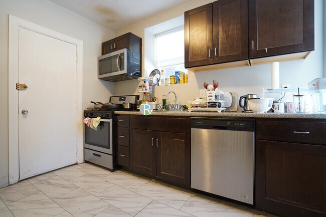 Foto del edificio - 146 Chiswick Rd