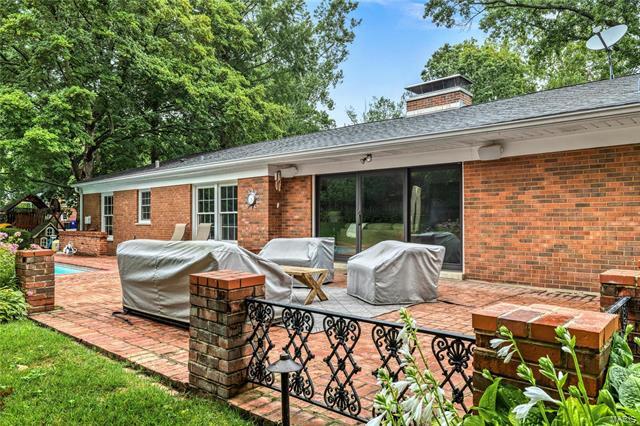Building Photo - 10 Babler Ln