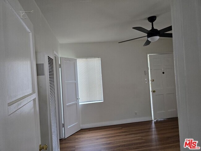 Foto del edificio - 2190 W 26th Pl