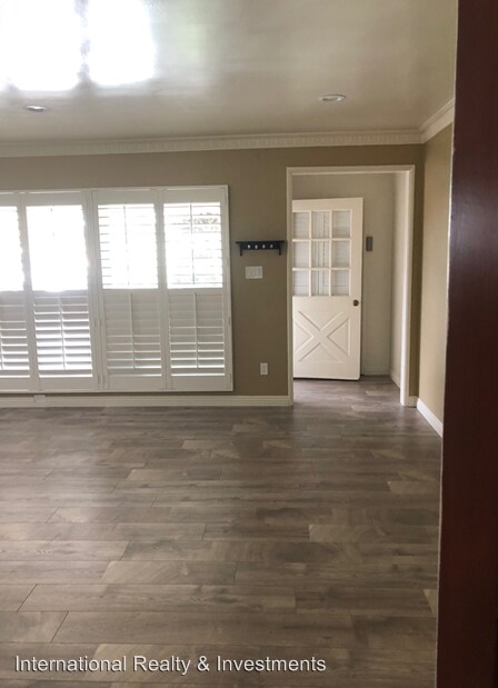 Foto del edificio - 2 br, 1.5 bath House - 9530 S. 11th Avenue