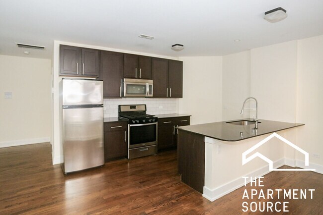 Foto del edificio - 5062 N Winchester Ave