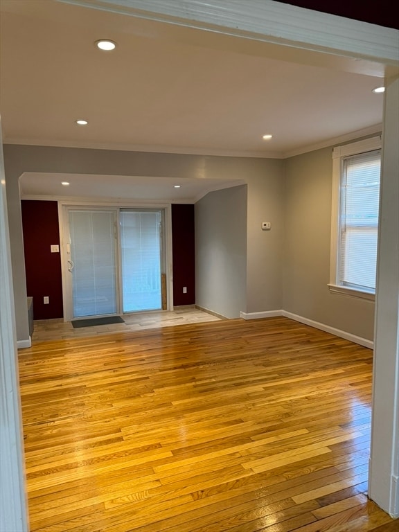 Foto del edificio - 31 Frost Ave