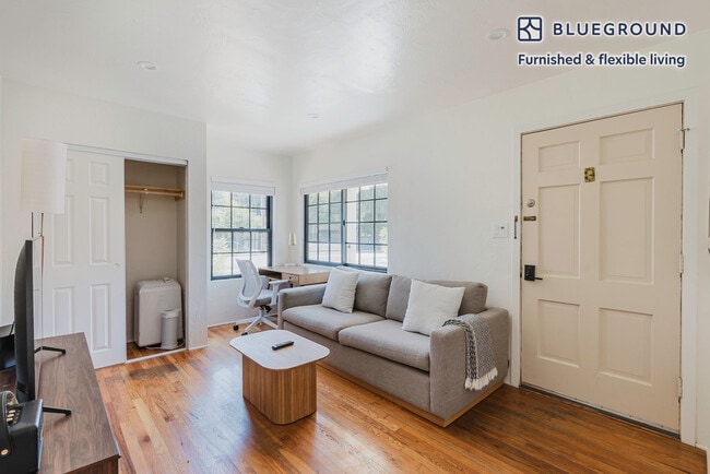 Building Photo - 73 E Hedding St