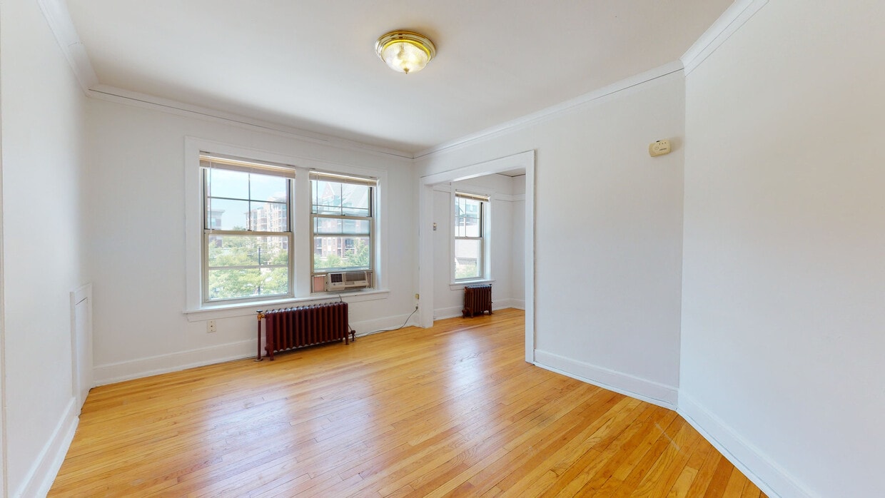 7 W Campbell St Unit 13, Arlington Heights, IL 60005 Apartment for