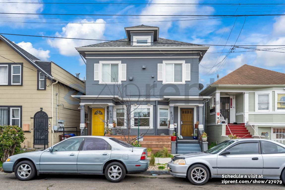 Primary Photo - 836 7th Ave