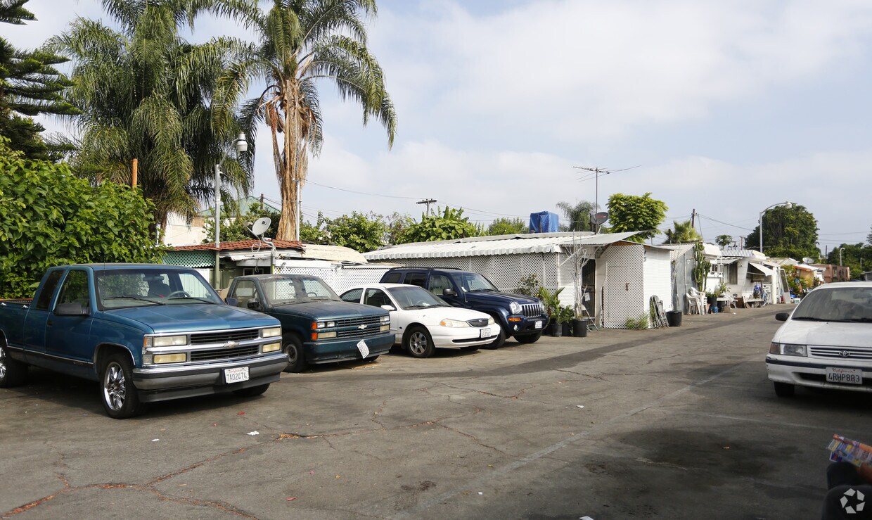 Edificio - Parkers Trailer Park