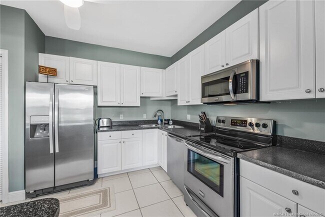 Foto del edificio - 13226 Harbour Ridge Blvd