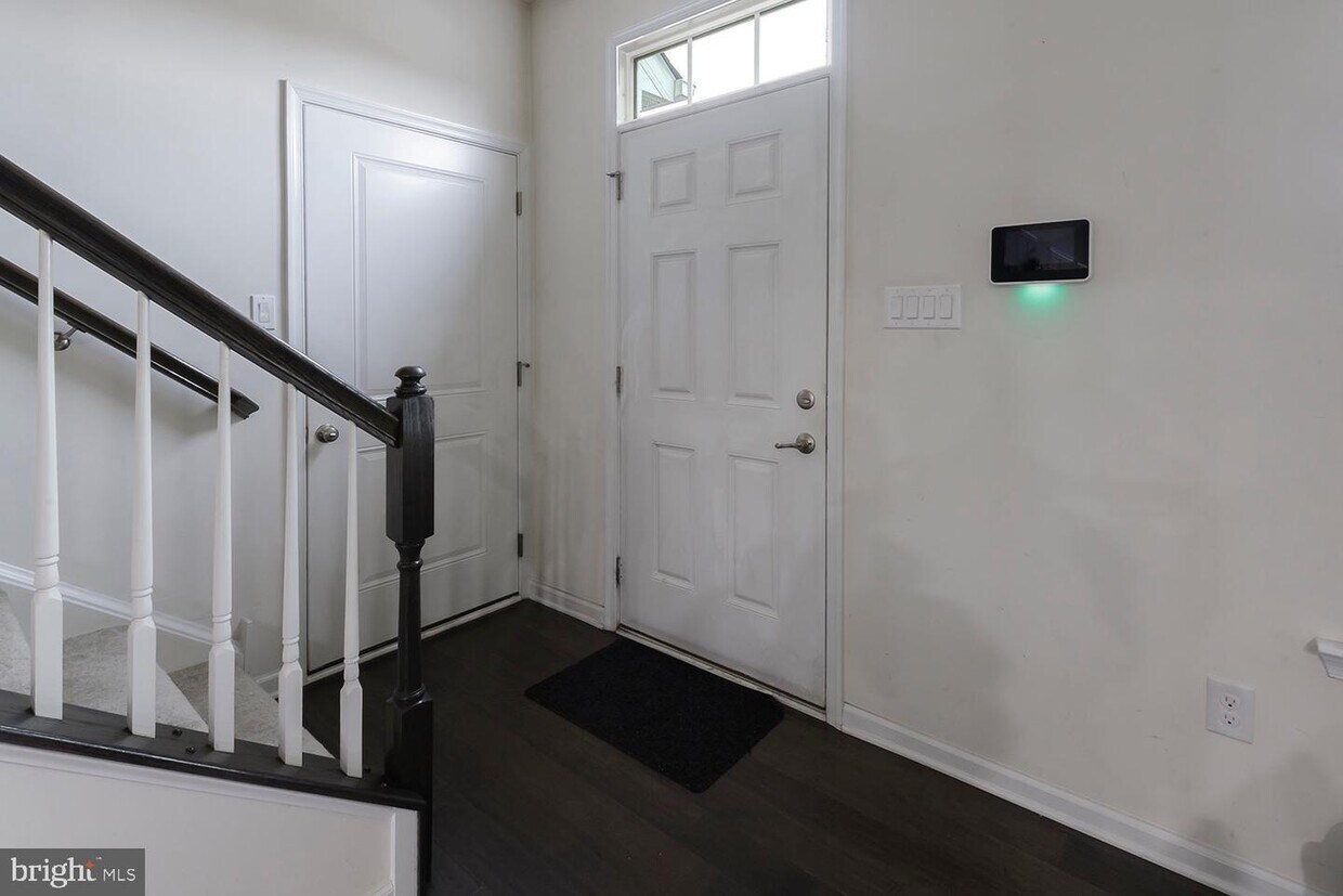 48 Heals Farm Rd, Burlington, NJ 08016 Townhome Rentals in Burlington