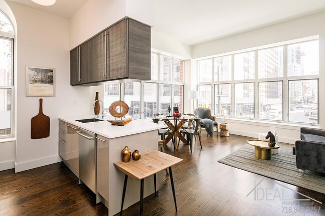 Building Photo - 68 Livingston Street #CR