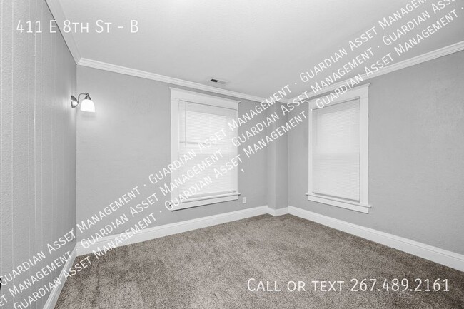 Building Photo - Move in special!!! See description for det...