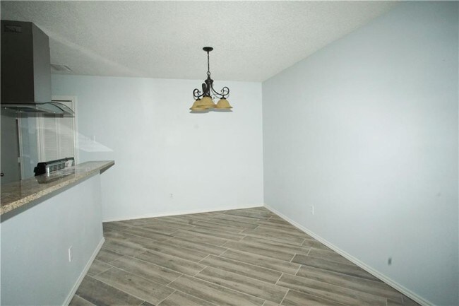 Foto del edificio - 2525 Seven Hills Dr