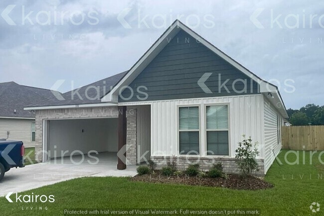 Building Photo - 100 Rainfall Ln