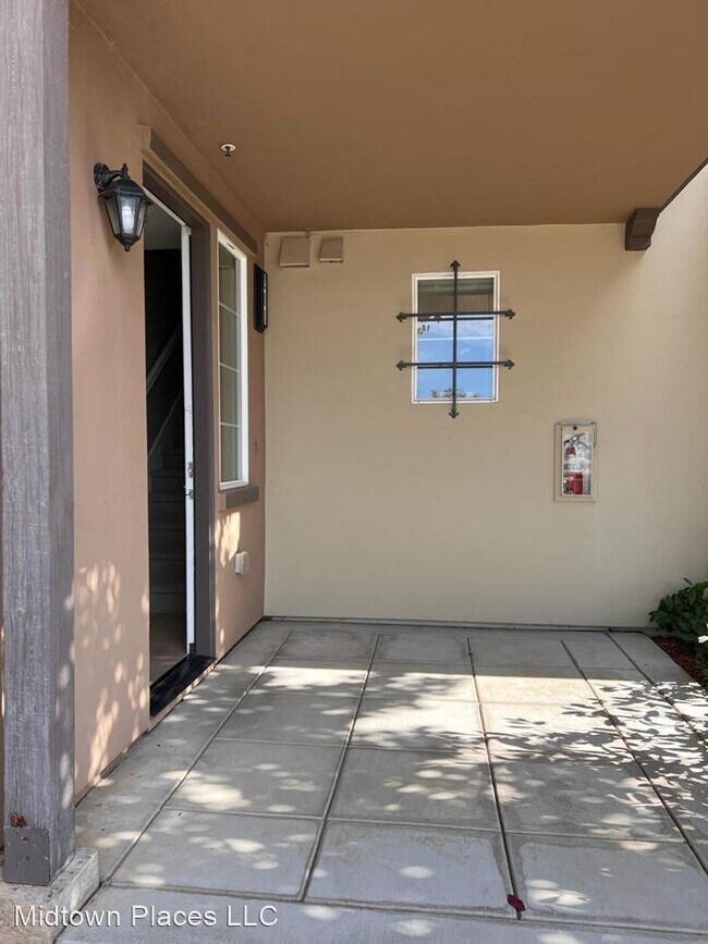 Foto del edificio - 2 br, 2 bath House - 427 Anchor Lane Apt 201