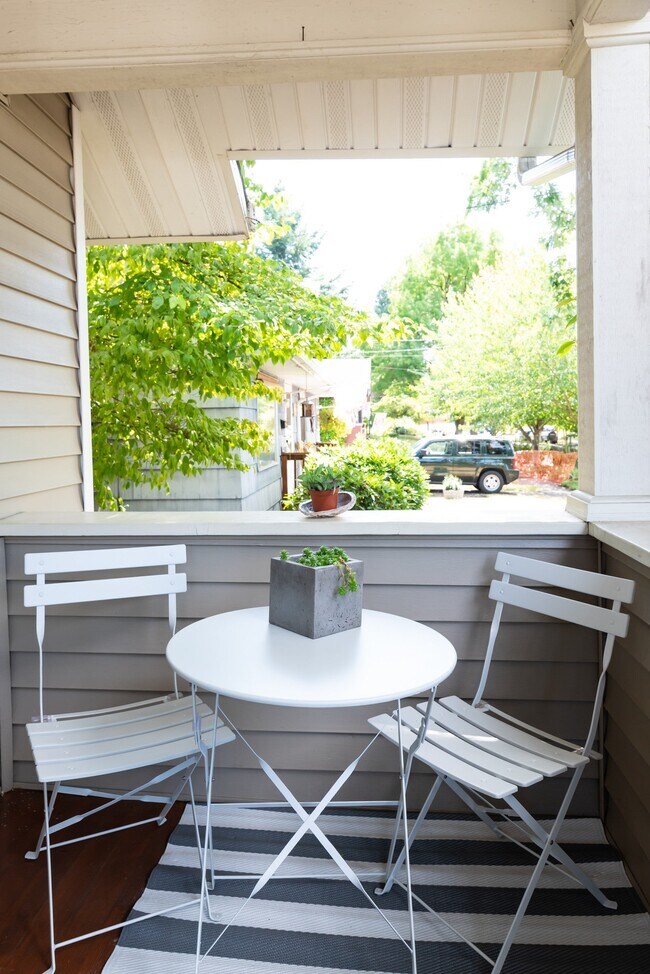 Foto del edificio - 7468 N Huron Ave