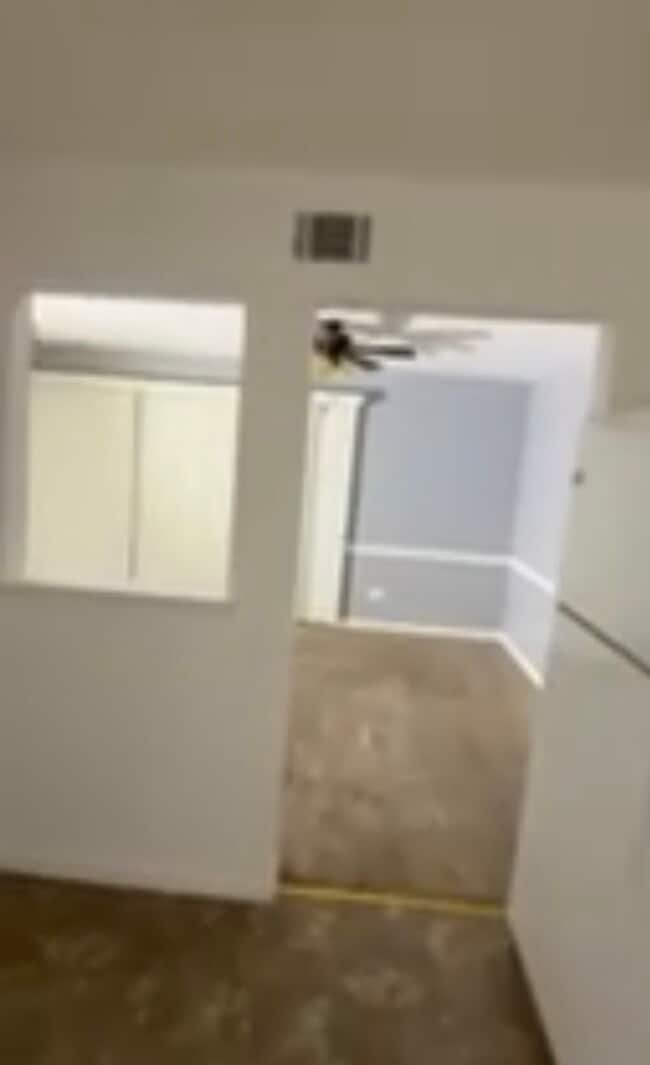 Building Photo - 7131 Hickory St