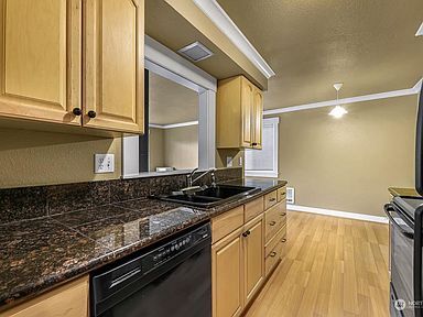 Foto del edificio - 17204 NE 45th St