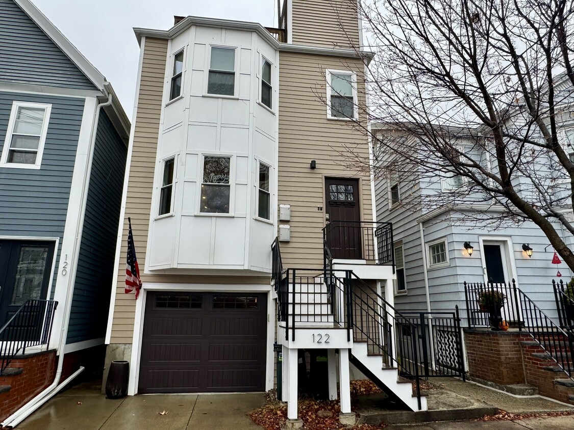 Photo - 122 Coleridge St (Boston, MA)