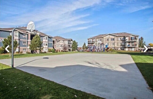 Foto del edificio - 117 Calbourne Ln