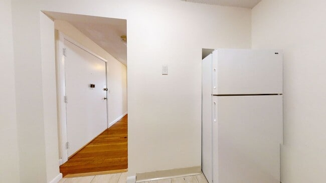 Foto del edificio - 122 Dustin St